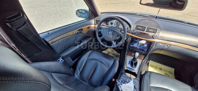 Mercedes E 220-18