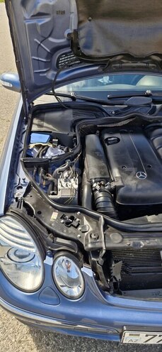 Mercedes E 220-19