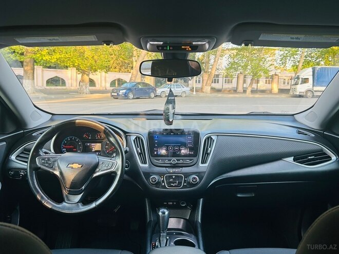 Chevrolet Malibu-3