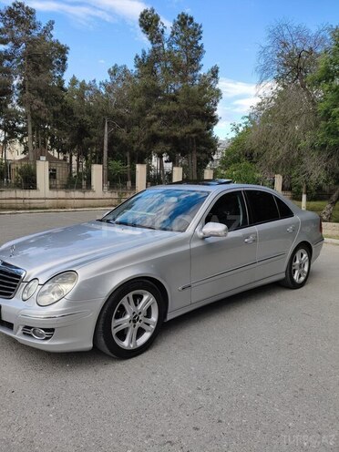 Mercedes E 220-5