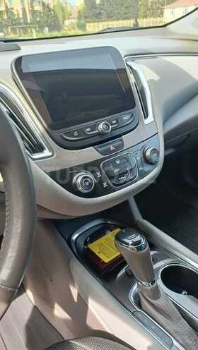 Chevrolet Malibu-8