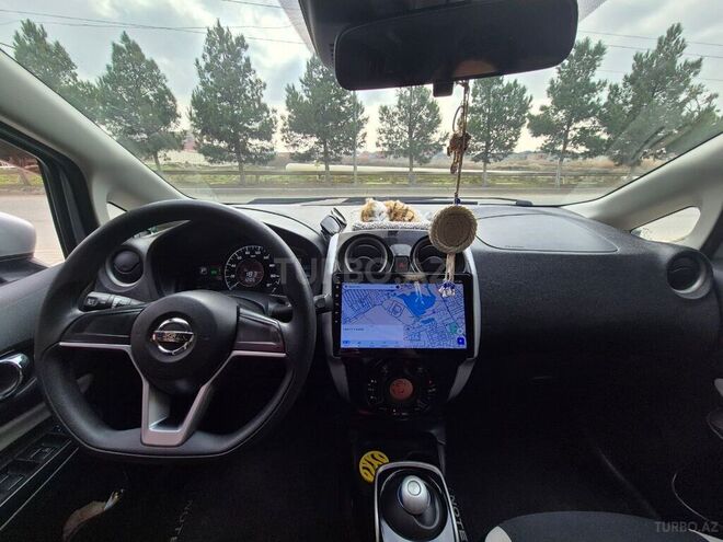 Nissan Note-3