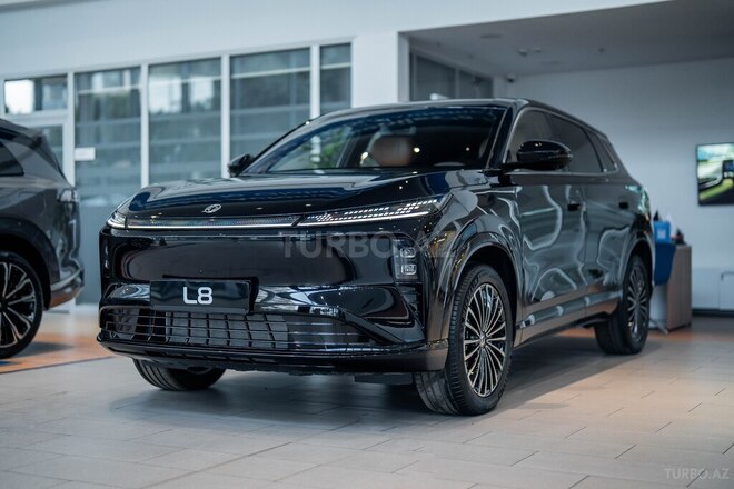 DongFeng Aeolus L8-4