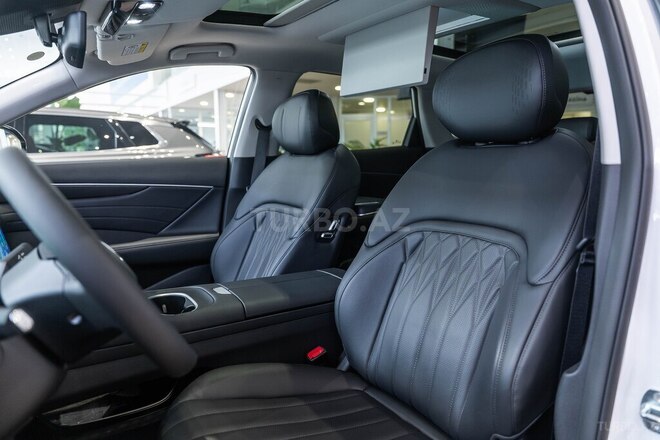 DongFeng Aeolus L8-20