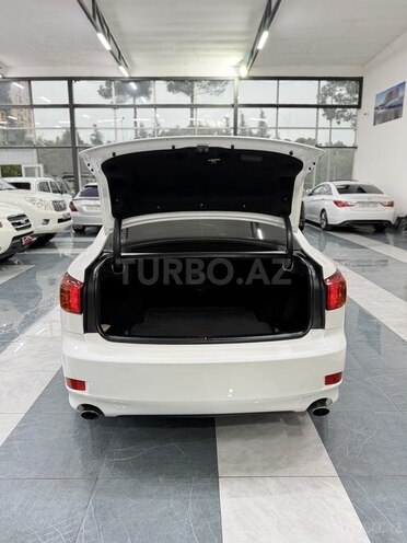 Lexus IS 350-15