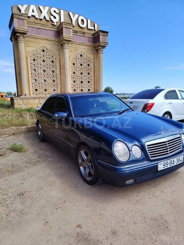 Mercedes E 220-14