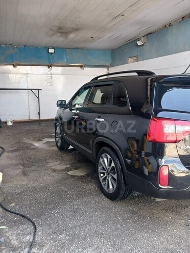 Kia Sorento-8