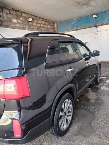 Kia Sorento-10