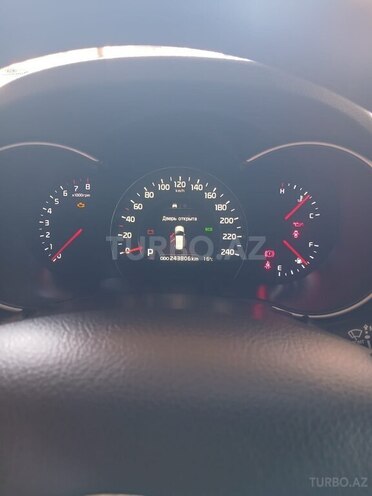 Kia Sorento-17