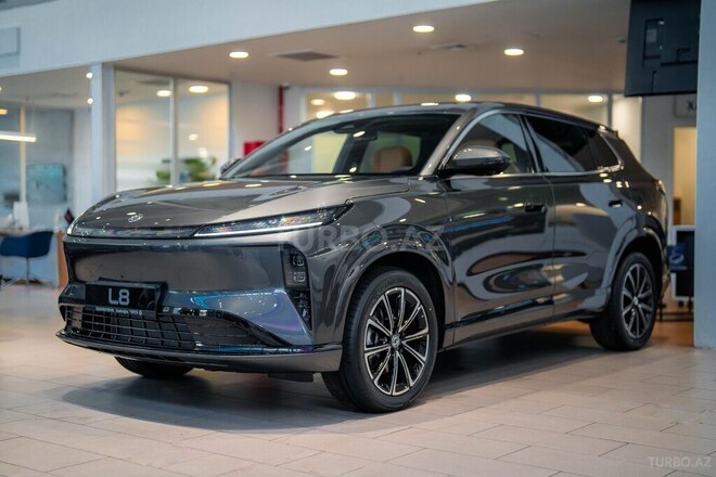 DongFeng Aeolus L8-2
