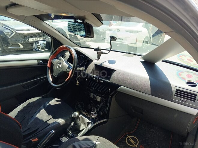 Opel Astra-10