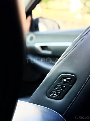Hyundai Sonata-16