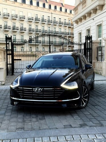 Hyundai Sonata-1