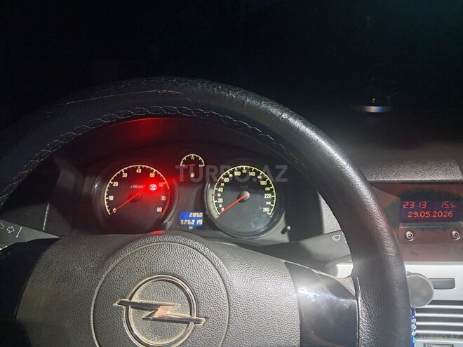 Opel Astra-7