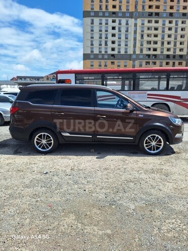 Baic M60-18