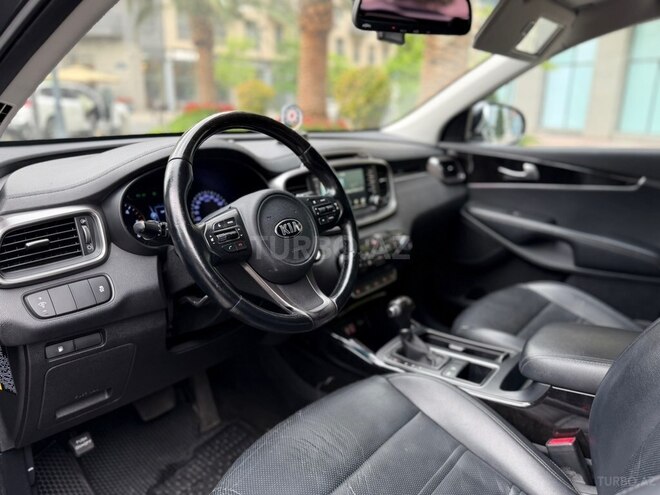 Kia Sorento-8