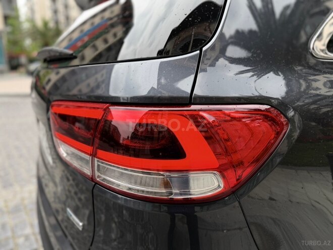 Kia Sorento-16