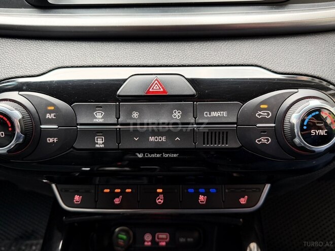 Kia Sorento-17