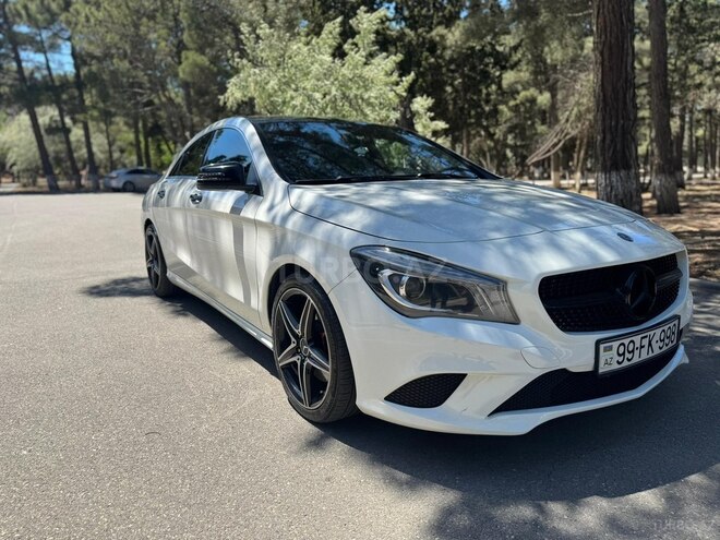 Mercedes CLA 250-3