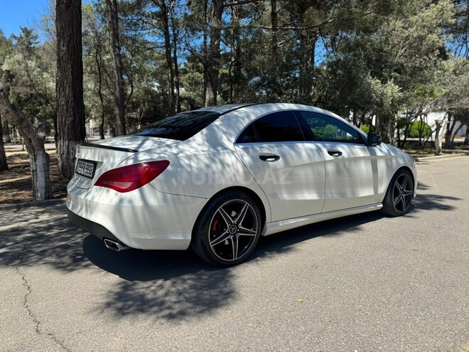 Mercedes CLA 250-5