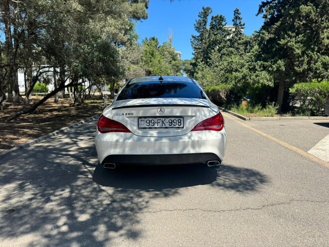 Mercedes CLA 250-2
