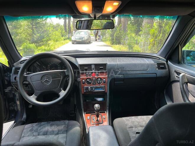 Mercedes C 180-4