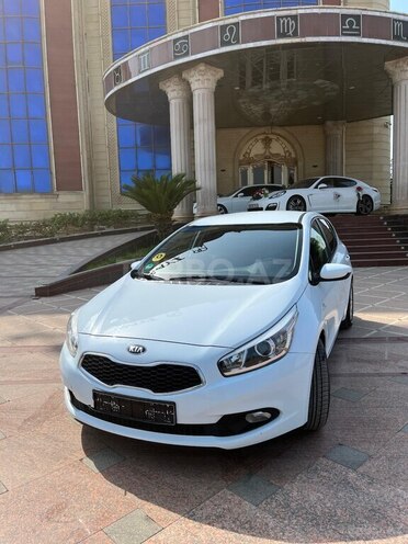 Kia Ceed-1