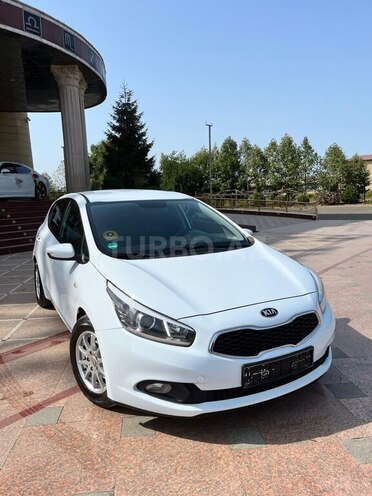 Kia Ceed-3