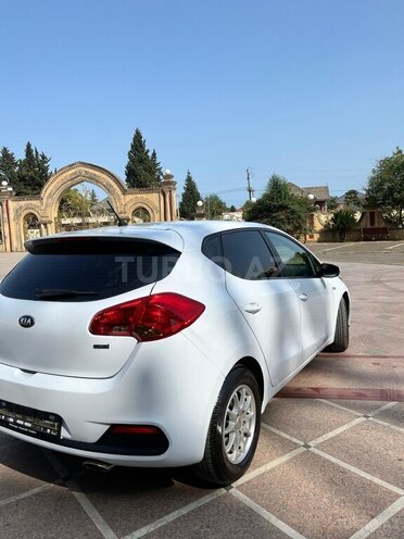 Kia Ceed-6