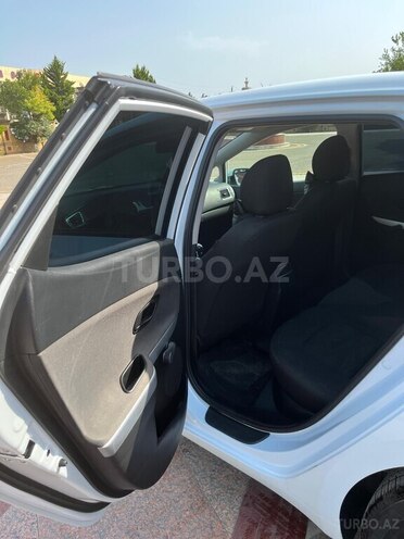 Kia Ceed-9