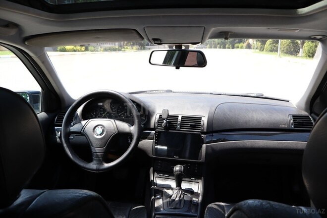 BMW 320-3