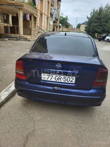 Opel Astra-2