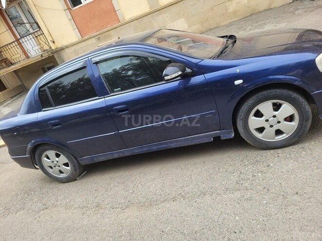 Opel Astra-3