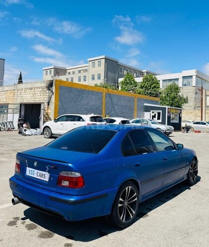 BMW 528-4