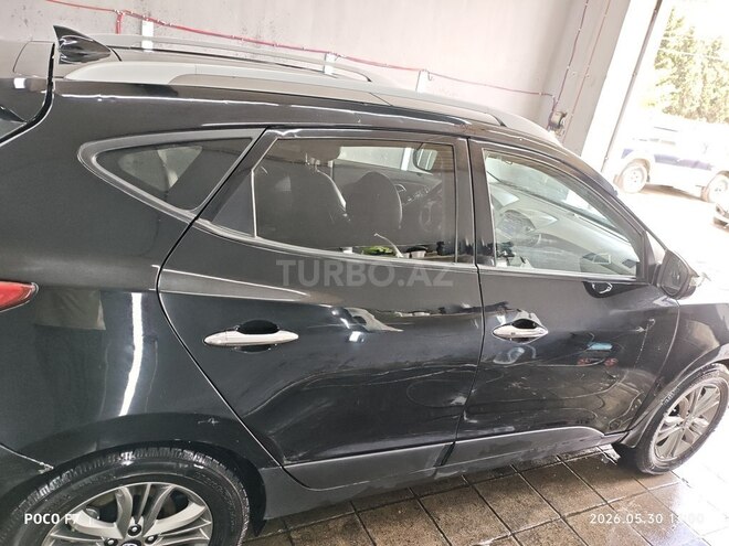 Hyundai ix35-10