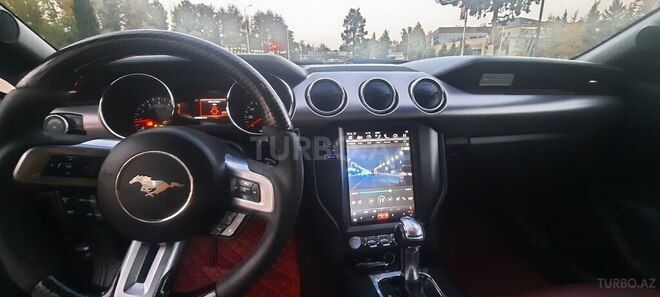 Ford Mustang-7