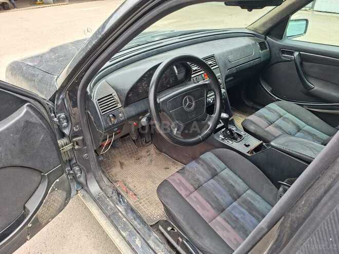 Mercedes C 200-9