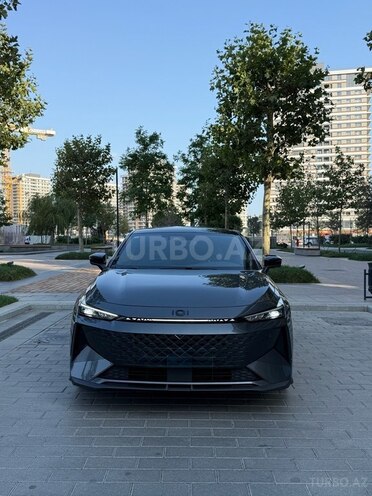 Changan Qiyuan A06-1