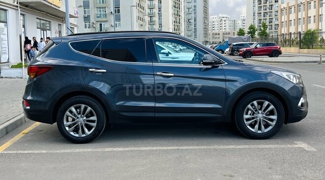 Hyundai Santa Fe-6