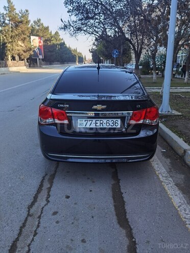 Chevrolet Cruze-3