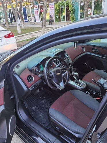 Chevrolet Cruze-5
