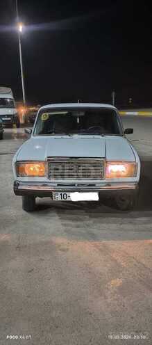 LADA (VAZ) 2107-1