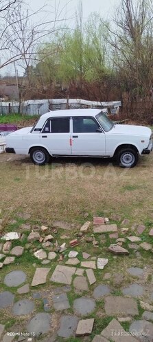 LADA (VAZ) 2107-15