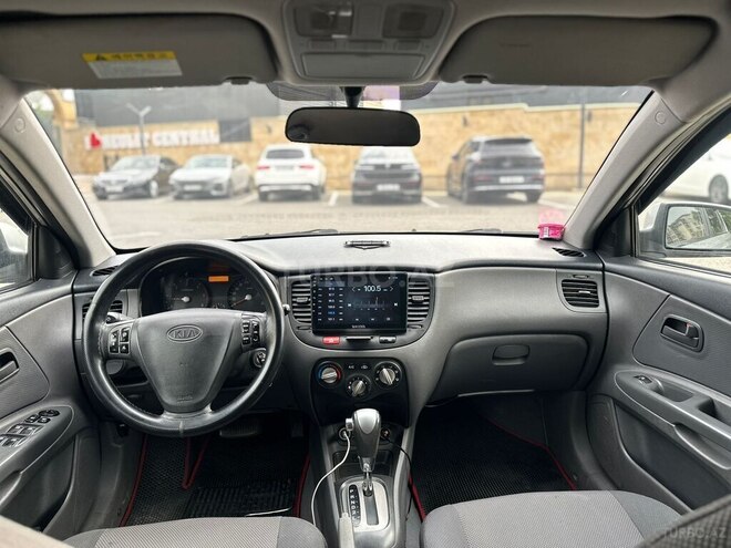 Kia Pride-11