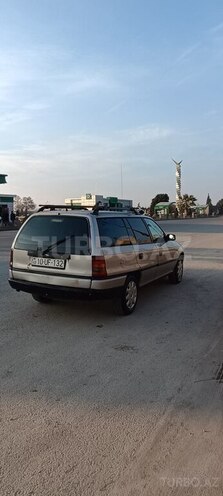 Opel Astra-2