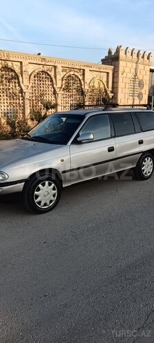 Opel Astra-3