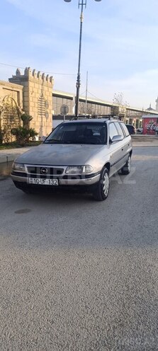 Opel Astra-8