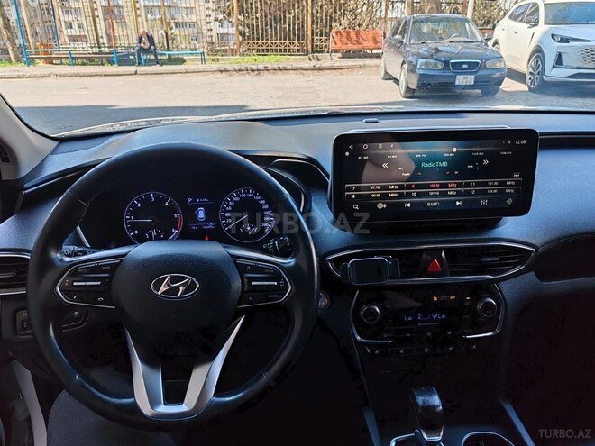 Hyundai Santa Fe-3