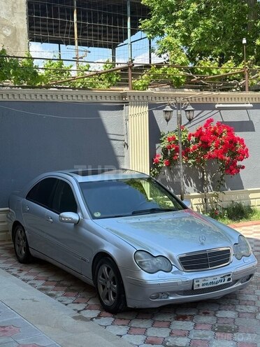 Mercedes C 200-3