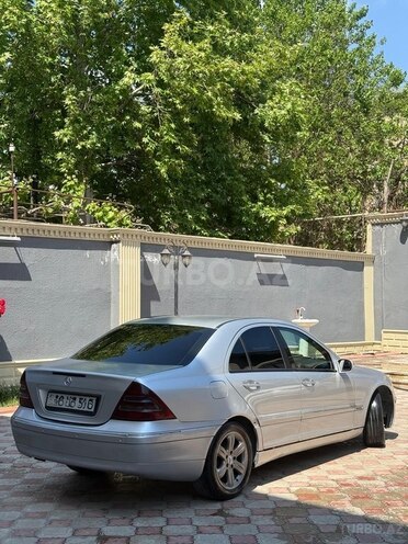 Mercedes C 200-5